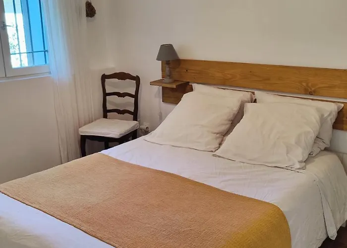 Apartment Sejour En Amoureux, Cocktail De Bienvenue Sur Notre Terrasse Provencale