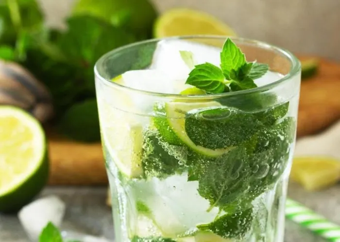 Apartment Sejour En Amoureux, Cocktail De Bienvenue Sur Notre Terrasse Provencale