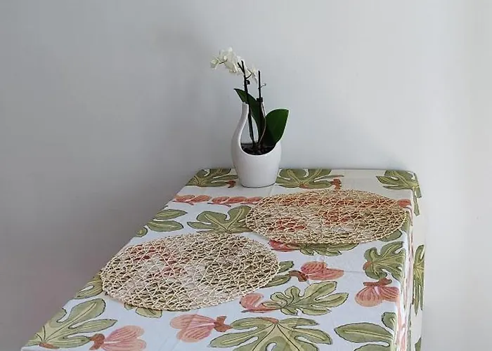 Sejour En Amoureux, Cocktail De Bienvenue Sur Notre Terrasse Provencale Apartment Hyeres